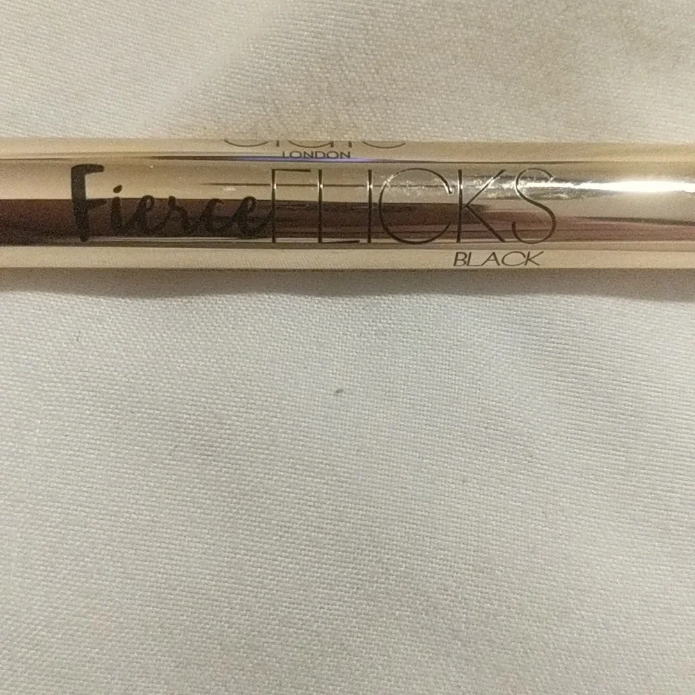 NWT Eyeliner